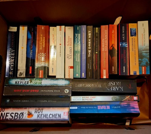 Bücherpaket mit krimis - mit,